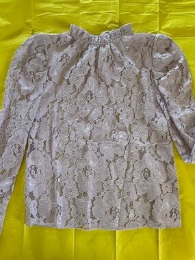 Lace Puff-Sleeve Blouse - Lavender